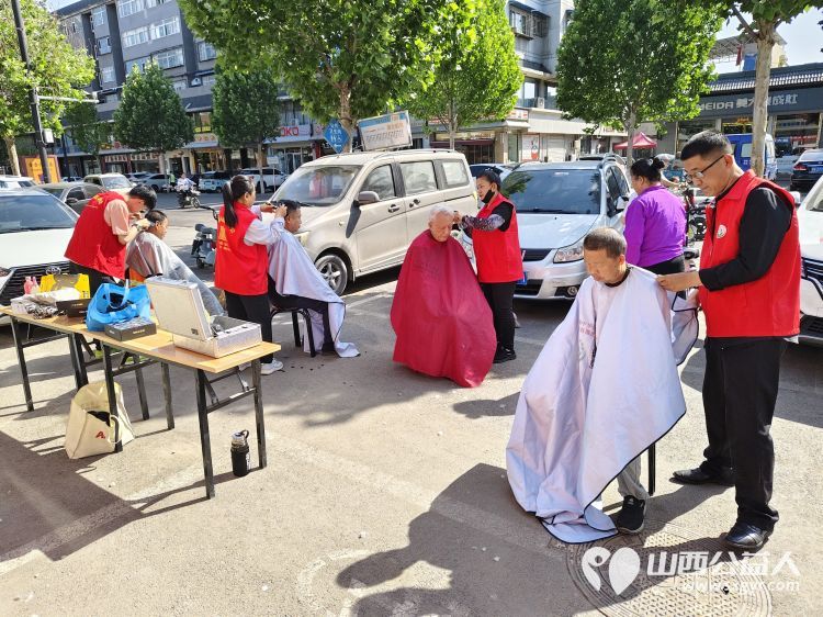 介休市敬老协会志愿服务进社区健康活动暖人心----东南街道段家巷社区服务老人 - 第14张 - 山西公益人 介休市敬老协会志愿服务进社区健康活动暖人心----东南街道段家巷社区服务老人 - 第14张