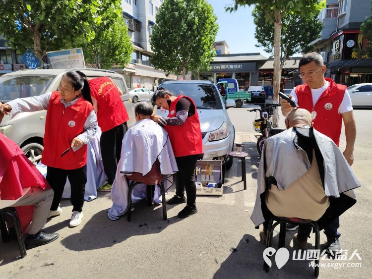 介休市敬老协会志愿服务进社区健康活动暖人心----东南街道段家巷社区服务老人 - 第18张 - 山西公益人 介休市敬老协会志愿服务进社区健康活动暖人心----东南街道段家巷社区服务老人 - 第18张