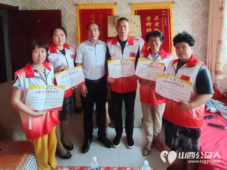 正能量公益品牌创始人罗春江莅临山西忻州联络站考察指导联络站主任张素梅陪同 - 第5张