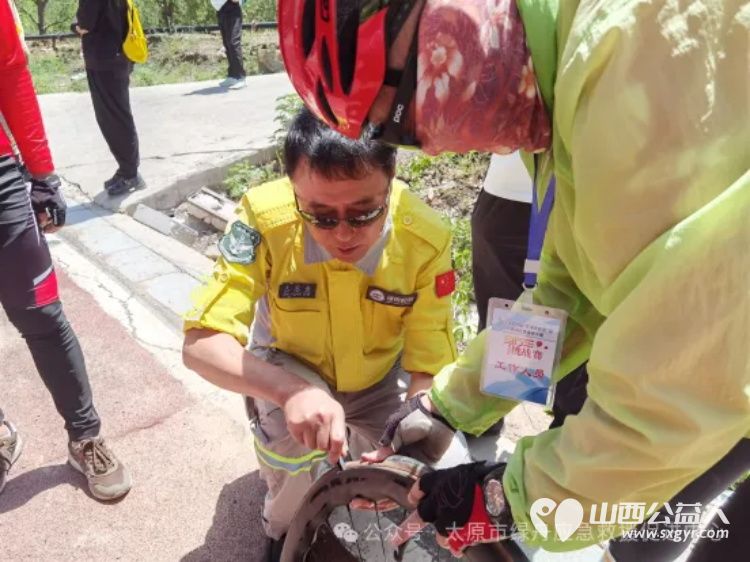 太原市绿舟应急救援促进中心在太原小西沟文旅康养小镇自行车挑战赛各赛段开展应急志愿服务保障活动顺利进行 - 第6张
