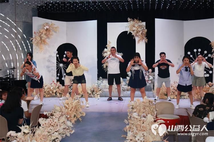 太原市灵星大龄康复中心举办庆祝六一儿童节活动小朋友们演出了精彩的节目 - 第9张 - 山西公益人 太原市灵星大龄康复中心举办庆祝六一儿童节活动小朋友们演出了精彩的节目 - 第9张