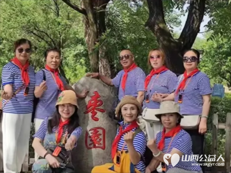 长治正能量公益协会崔健舞蹈艺术团（长治崔健培训基地）在七一来临之际组织大家去延安圣地寻初心 - 第9张