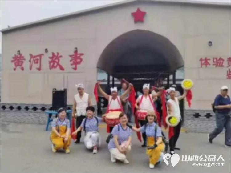 长治正能量公益协会崔健舞蹈艺术团（长治崔健培训基地）在七一来临之际组织大家去延安圣地寻初心 - 第4张