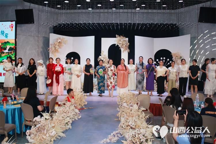 太原市灵星大龄康复中心举办庆祝六一儿童节活动小朋友们演出了精彩的节目 - 第2张 - 山西公益人 太原市灵星大龄康复中心举办庆祝六一儿童节活动小朋友们演出了精彩的节目 - 第2张