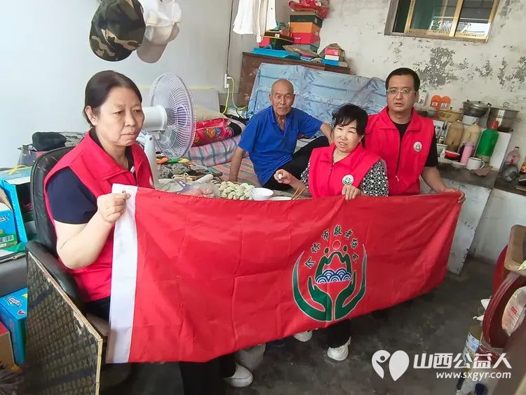 介休市敬老协会敬老爱老助老行动在绵山镇保和村理发和入户83岁特困老人焦国良家中服务 - 第14张 - 山西公益人 介休市敬老协会敬老爱老助老行动在绵山镇保和村理发和入户83岁特困老人焦国良家中服务 - 第14张