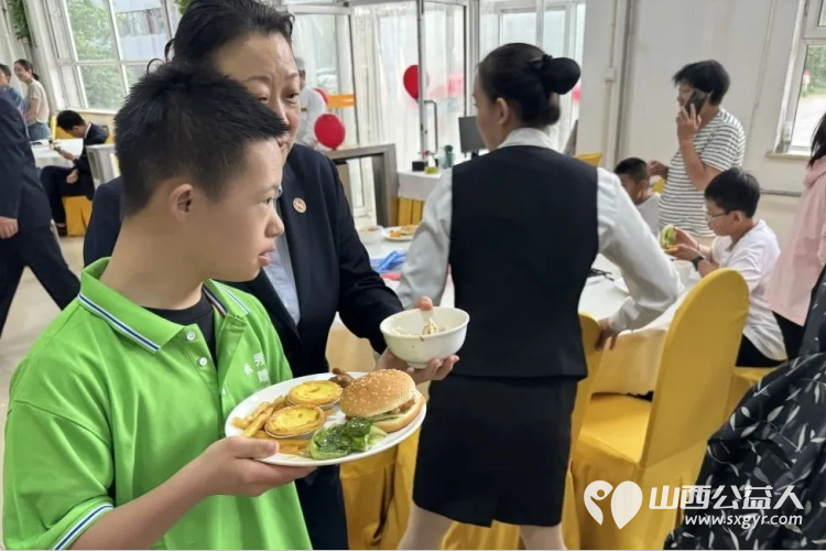 残健共融益起来共筑梦想庆六一 太原市安健儿公益服务中心参加活动 - 第20张 - 山西公益人 残健共融益起来共筑梦想庆六一 太原市安健儿公益服务中心参加活动 - 第20张