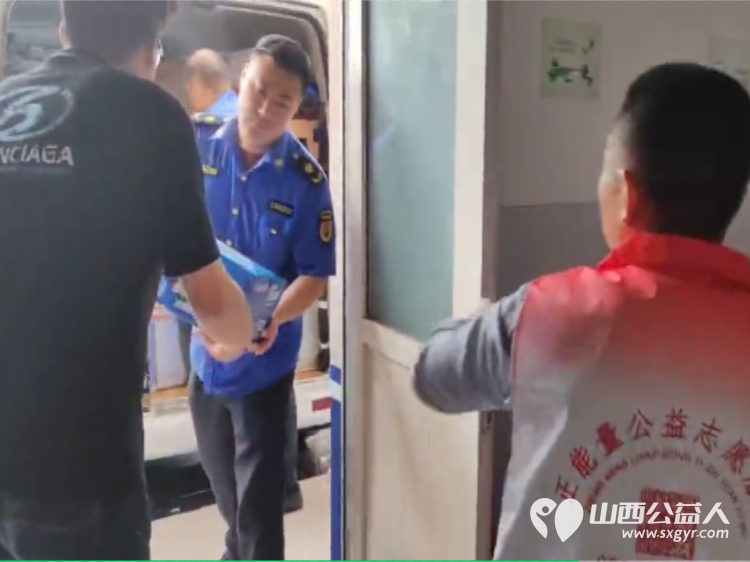 长治正能量公益汇爱团队开展助力高考为梦助航爱心送水公益活动为长治市考生与送考爱心人士服务 - 第8张