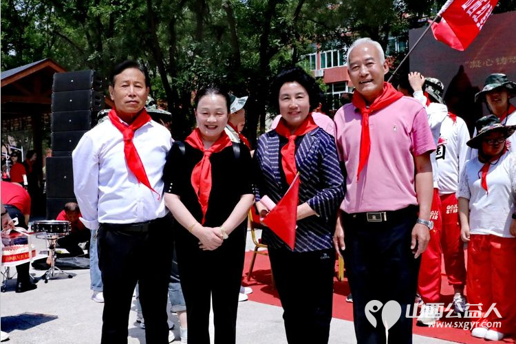 放飞中国梦，传承红基因 山西省城学雷锋志愿服务总团在省军区大院举办庆六一儿童节演出活动 - 第13张