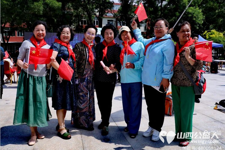 放飞中国梦，传承红基因 山西省城学雷锋志愿服务总团在省军区大院举办庆六一儿童节演出活动 - 第27张