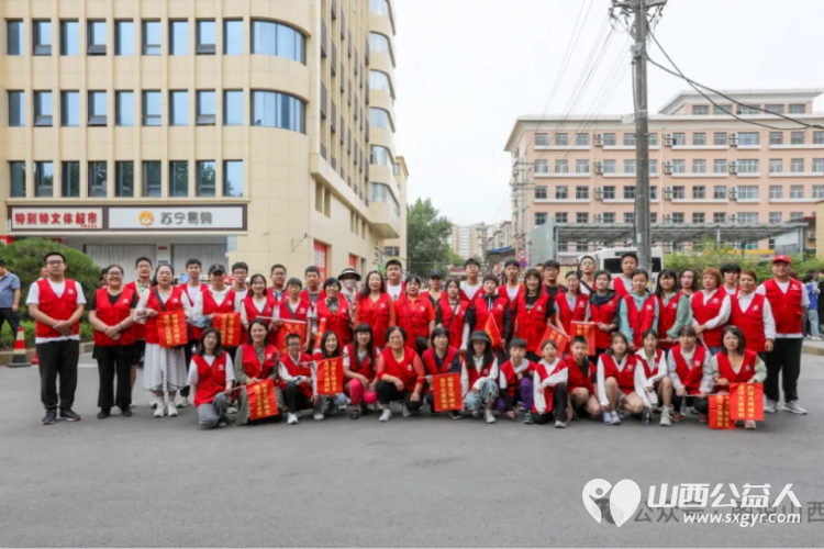 临汾市文明交通志愿者祝高考学子一举高中,为这些志愿者们点赞,也为高考考生们加油 - 第1张 - 山西公益人 临汾市文明交通志愿者祝高考学子一举高中,为这些志愿者们点赞,也为高考考生们加油 - 第1张