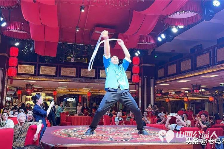 太原万柏林区小井峪街道工会联合山西会馆工会开展包粽子比赛活动小井峪街道工会共有21个队伍参加 - 第26张