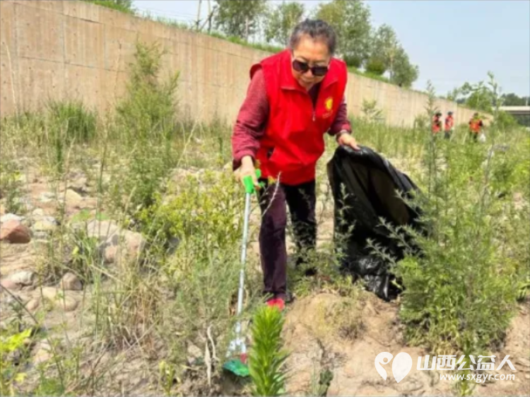 保护母亲河 阳泉义工在行动2024年第20期“保护母亲河”巡河净滩活动在白羊墅湿地公园开展 - 第22张 - 山西公益人 保护母亲河 阳泉义工在行动2024年第20期“保护母亲河”巡河净滩活动在白羊墅湿地公园开展 - 第22张