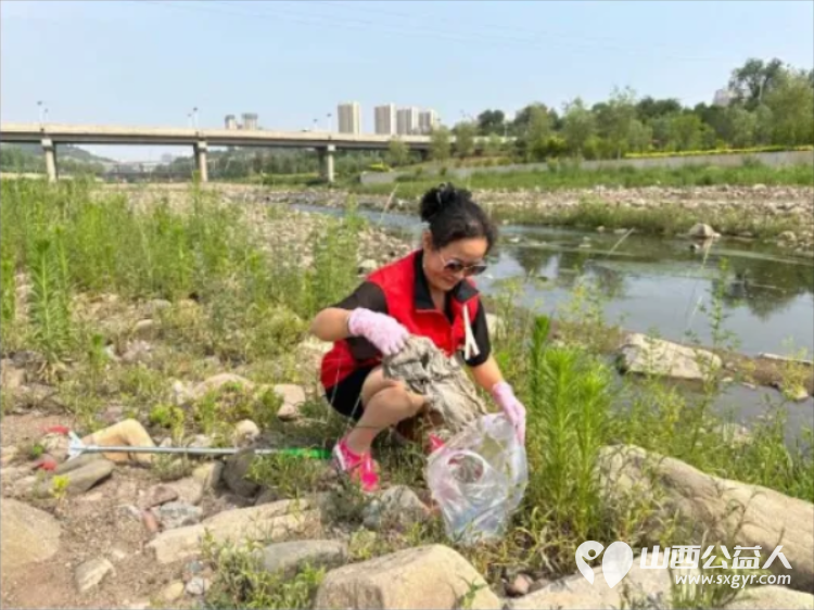 保护母亲河 阳泉义工在行动2024年第20期“保护母亲河”巡河净滩活动在白羊墅湿地公园开展 - 第25张 - 山西公益人 保护母亲河 阳泉义工在行动2024年第20期“保护母亲河”巡河净滩活动在白羊墅湿地公园开展 - 第25张