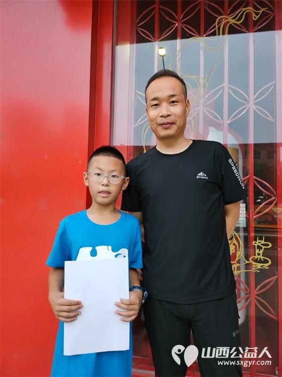 太原市儿童友好城市促进会组织引导蚂蚁力量义工团业余时间清理垃圾 - 第16张