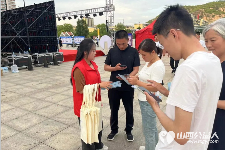 暑期首秀，共筑反诈防线----石楼青年志愿者协会携手大学生联盟，闪耀沁园春之夜策划全民反诈在行动 - 第4张
