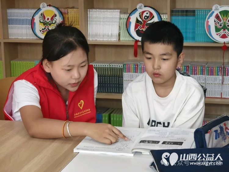 山西农业大学三下乡团队与太原学院数学系梦幻联动，助力石楼留守儿童开展了课业辅导活动 - 第6张