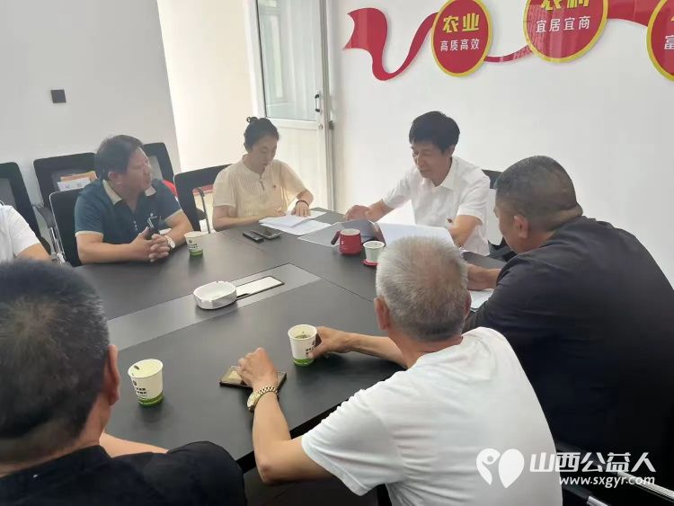上党区义工协会党员、入党积极分子以及协会的主要管理人员齐聚一堂共同追寻党的光辉足迹坚定为人民服务的信念 - 第4张 - 山西公益人 上党区义工协会党员、入党积极分子以及协会的主要管理人员齐聚一堂共同追寻党的光辉足迹坚定为人民服务的信念 - 第4张