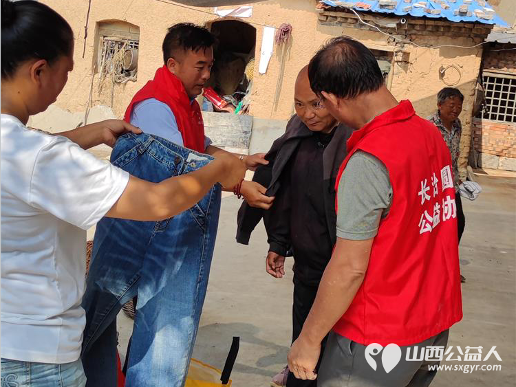 长治市圆梦公益协会邀请您参与我们的七月公益活动,共同为社会传递温暖与关爱慰问四户贫困户 - 第11张 - 山西公益人 长治市圆梦公益协会邀请您参与我们的七月公益活动,共同为社会传递温暖与关爱慰问四户贫困户 - 第11张