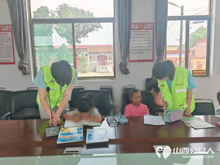 晋中新青年高校志愿者联合服务中心联合山西中医药大学开展“三下乡”助力乡村振兴社会实践活动 - 第3张 - 山西公益人 晋中新青年高校志愿者联合服务中心联合山西中医药大学开展“三下乡”助力乡村振兴社会实践活动 - 第3张