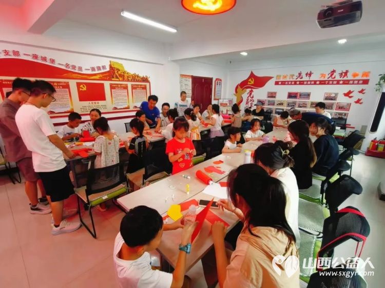 临汾市康庄社区开展以红色教育为主题的绘本阅读活动，在寓教于乐中激发青少年的爱国主义情怀 - 第11张