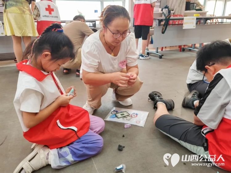 红十字小小宣讲员亲子财商体验营让爱与智慧同行帮助小小宣讲员建立正确的金钱观和理财习惯 - 第40张 - 山西公益人 红十字小小宣讲员亲子财商体验营让爱与智慧同行帮助小小宣讲员建立正确的金钱观和理财习惯 - 第40张