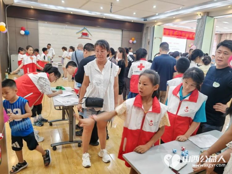 红十字小小宣讲员亲子财商体验营让爱与智慧同行帮助小小宣讲员建立正确的金钱观和理财习惯 - 第29张 - 山西公益人 红十字小小宣讲员亲子财商体验营让爱与智慧同行帮助小小宣讲员建立正确的金钱观和理财习惯 - 第29张