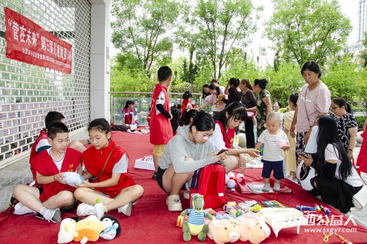 小市场大梦想爱心伴成长 小店区营盘街道南内环街二社区“营在未来”第三届儿童跳蚤市场活动记录 - 第3张