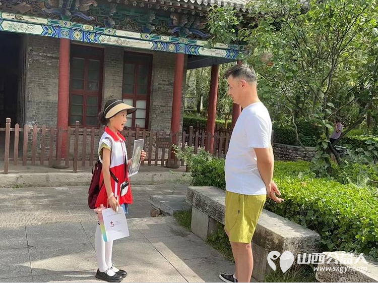 山西省红十字小小宣讲员走进太原文瀛公园为路人游客宣讲急救知识,法律知识,山西历史故事等为我们的小小宣讲员点赞 - 第14张 - 山西公益人 山西省红十字小小宣讲员走进太原文瀛公园为路人游客宣讲急救知识,法律知识,山西历史故事等为我们的小小宣讲员点赞 - 第14张