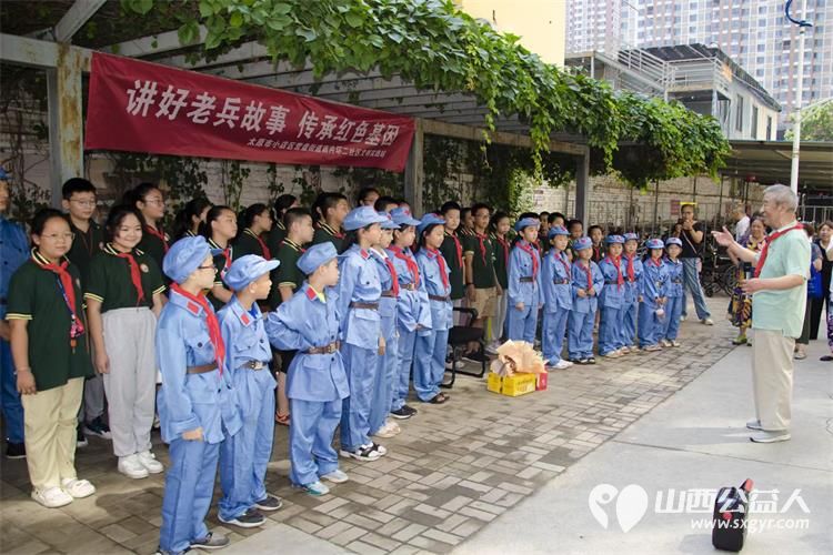 太原市小店区营盘街道南内环街二社区新时代文明实践站组织开展的“讲好老兵故事 传承红色基因”活动 - 第5张 - 山西公益人 太原市小店区营盘街道南内环街二社区新时代文明实践站组织开展的“讲好老兵故事 传承红色基因”活动 - 第5张