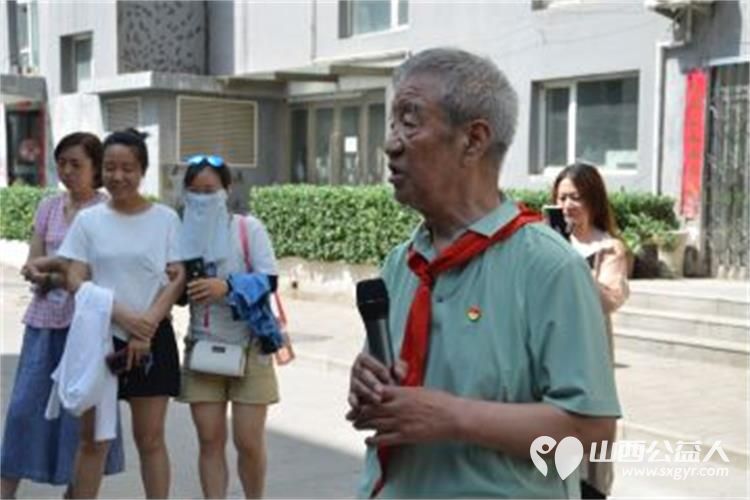 太原市小店区营盘街道南内环街二社区新时代文明实践站组织开展的“讲好老兵故事 传承红色基因”活动 - 第2张 - 山西公益人 太原市小店区营盘街道南内环街二社区新时代文明实践站组织开展的“讲好老兵故事 传承红色基因”活动 - 第2张