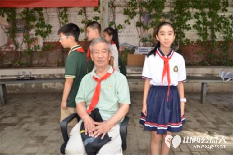 太原市小店区营盘街道南内环街二社区新时代文明实践站组织开展的“讲好老兵故事 传承红色基因”活动 - 第10张 - 山西公益人 太原市小店区营盘街道南内环街二社区新时代文明实践站组织开展的“讲好老兵故事 传承红色基因”活动 - 第10张