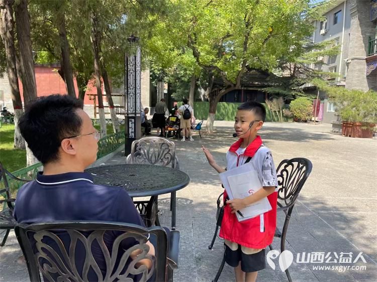 文瀛公园爱心宣讲 山西省红十字志愿者协会的小小宣讲员们化身为小小文化传播者向我们展示着知识的力量与爱的传递 - 第5张 - 山西公益人 文瀛公园爱心宣讲 山西省红十字志愿者协会的小小宣讲员们化身为小小文化传播者向我们展示着知识的力量与爱的传递 - 第5张