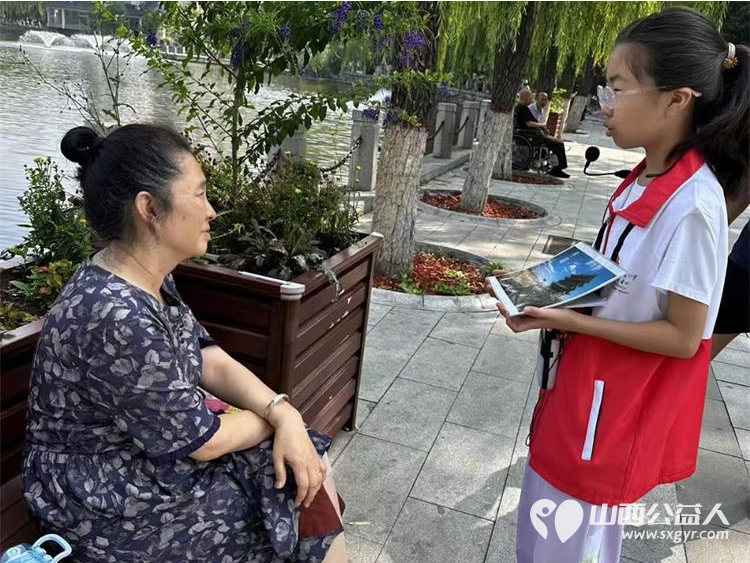 文瀛公园里山西省红十字小小宣讲员的快乐志愿服务时光彰显暖心志愿精神 - 第5张 - 山西公益人 文瀛公园里山西省红十字小小宣讲员的快乐志愿服务时光彰显暖心志愿精神 - 第5张