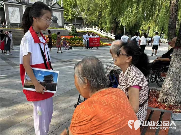 文瀛公园里山西省红十字小小宣讲员的快乐志愿服务时光彰显暖心志愿精神 - 第2张 - 山西公益人 文瀛公园里山西省红十字小小宣讲员的快乐志愿服务时光彰显暖心志愿精神 - 第2张