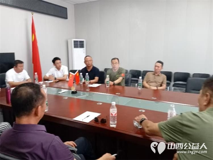 清徐县阳光益佳退役军人爱心驿站在集义乡东辽西村举办崇尚英雄----迎八一慰问百名退役军人活动 - 第4张