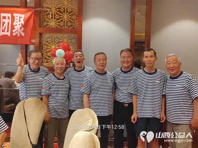 终身难忘战友情2024年八一建军节311部队老战友们重逢聚会 - 第2张