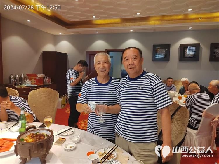 终身难忘战友情2024年八一建军节311部队老战友们重逢聚会 - 第5张