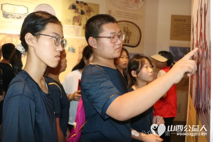 永乐古韵 西侯探秘 民盟盐湖区委联合盐湖区第一时间志愿者协会关爱困境儿童阳光公益行参观西侯度遗址和永乐宫 - 第10张