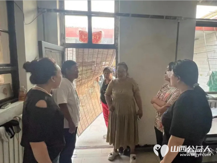 文水县妇联爱心妈妈结对关爱活动继续进行爱心妈妈深入学校家庭走访入户 - 第8张