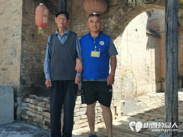 老兵你好！长治小雨点公益志愿者协会来到上党区苏店镇西贾村看望抗美援朝老兵 - 第7张