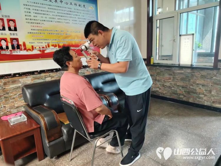 介休市敬老协会孝善行之敬老爱老助老行动志愿者走进义安镇北辛武村服务老人 - 第10张 - 山西公益人 介休市敬老协会孝善行之敬老爱老助老行动志愿者走进义安镇北辛武村服务老人 - 第10张