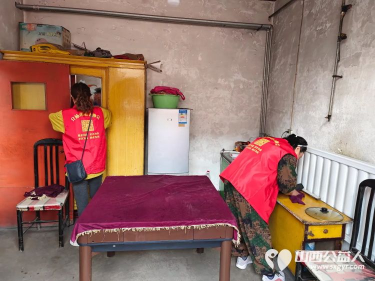 介休市敬老协会志愿者走进义安镇北辛武村入户84岁曹玉云家中帮助料理家务 - 第15张 - 山西公益人 介休市敬老协会志愿者走进义安镇北辛武村入户84岁曹玉云家中帮助料理家务 - 第15张