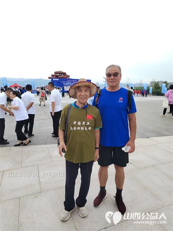 太原市骑行爱好者闫敏和骑行协会志愿者参加在晋阳湖举办的全国全民健身日山西主会场健康跑活动 - 第9张