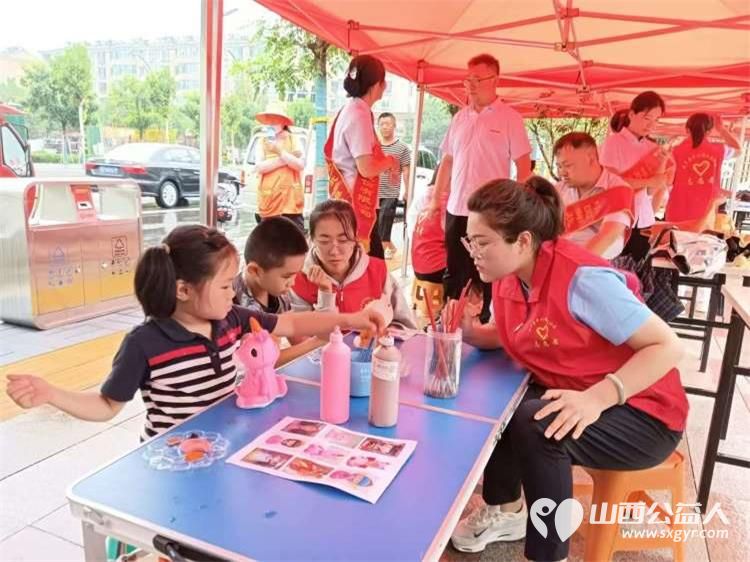武乡县太东社区新时代文明实践站举办“乐享文明集市 传承文明新风”活动集中开展义诊服务理发服务等多类便民服务 - 第19张