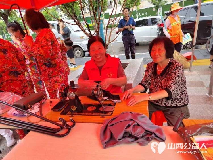 武乡县太东社区新时代文明实践站举办“乐享文明集市 传承文明新风”活动集中开展义诊服务理发服务等多类便民服务 - 第13张