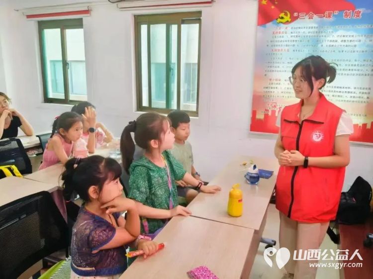 临汾市康庄社区正式开展缤纷假期公益课堂活动临汾市护苗爱心志愿服务队积极参加爱心辅导活动 - 第9张 - 山西公益人 临汾市康庄社区正式开展缤纷假期公益课堂活动临汾市护苗爱心志愿服务队积极参加爱心辅导活动 - 第9张