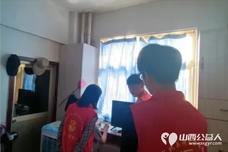 介休市北关街道彦博路社区志愿者协会去福源老年公寓开展“爱心陪伴 温情传递”志愿活动 - 第4张 - 山西公益人 介休市北关街道彦博路社区志愿者协会去福源老年公寓开展“爱心陪伴 温情传递”志愿活动 - 第4张