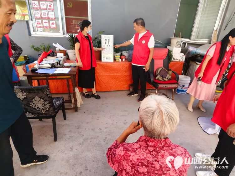 志愿服务进社区健康活动暖人心——8月21日介休市敬老协会走进东南街道南大街社区免费服务老人 - 第13张 - 山西公益人 志愿服务进社区健康活动暖人心——8月21日介休市敬老协会走进东南街道南大街社区免费服务老人 - 第13张
