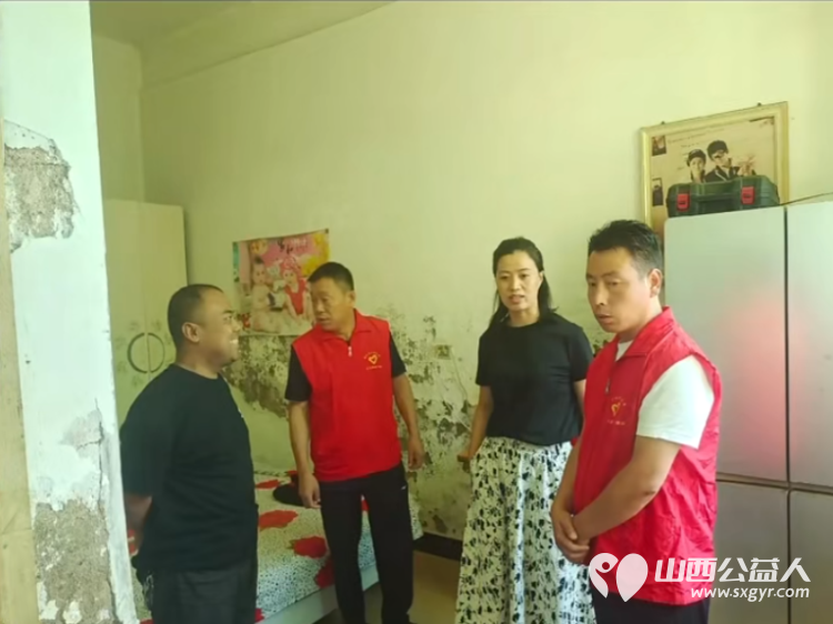 长治市微尘公益协会志愿者举办同心筑梦金秋助学活动捐助贫困孩子上学 - 第6张 - 山西公益人 长治市微尘公益协会志愿者举办同心筑梦金秋助学活动捐助贫困孩子上学 - 第6张