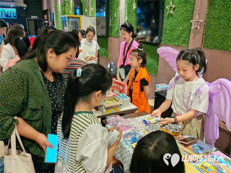 龙城义工组织志愿者举办爱心集市义卖活动筹集的善款资助山村贫困孩子 - 第6张 - 山西公益人 龙城义工组织志愿者举办爱心集市义卖活动筹集的善款资助山村贫困孩子 - 第6张